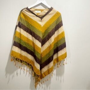 WVN FOR YOU Women’s Soft Knit Poncho Fall Color Stripe Fringe Made In Nepal OS